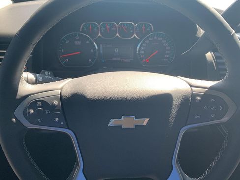 Used 2017 Chevrolet Tahoe LT w/ Luxury Package AWD/4WD image 10