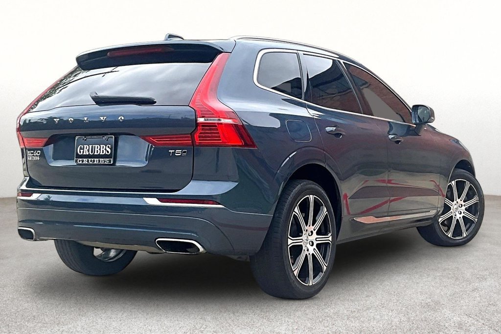 Used 2021 Volvo XC60 T5 Inscription w/ Climate Package AWD/4WD image 2
