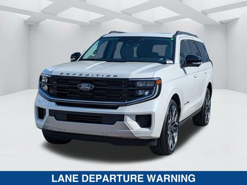 New 2026 Ford Expedition Platinum w/ Platinum Ultimate Package AWD/4WD image 9