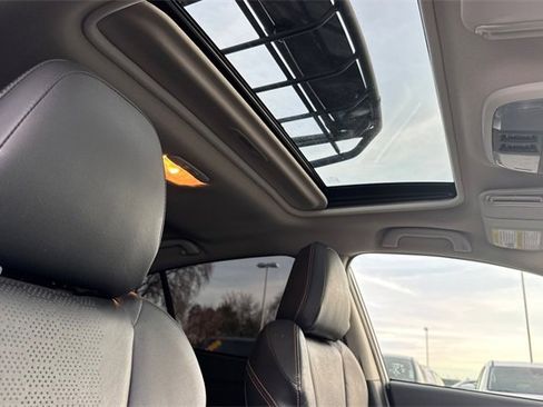 Used 2020 Subaru Crosstrek 2.0i Limited w/ Moonroof Package w/Navigation image 20