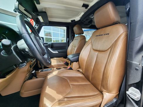 Used 2013 Jeep Wrangler Rubicon w/ Dual Top Group AWD/4WD image 3
