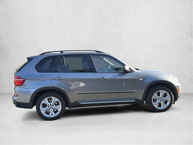 Used 2011 BMW X5 xDrive50i AWD/4WD image 4