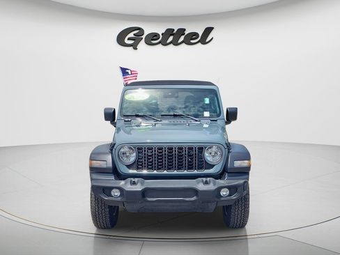 Used 2024 Jeep Wrangler Unlimited Sport AWD/4WD image 2
