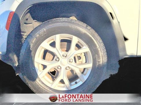 Certified 2023 Jeep Grand Cherokee L Limited image 35