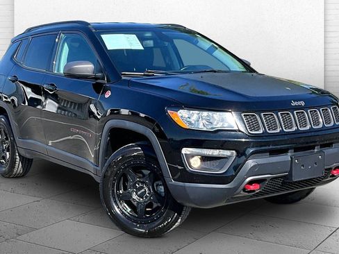 Used 2019 Jeep Compass Trailhawk AWD/4WD image 1