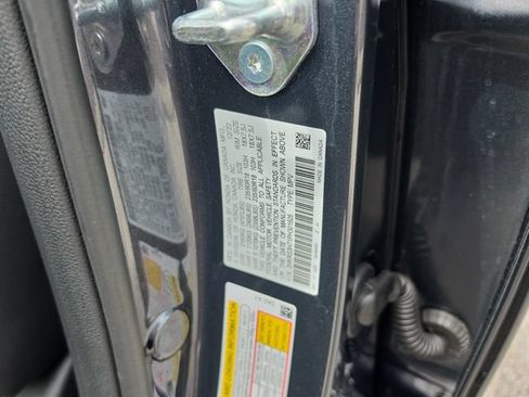 Used 2023 Honda CR-V EX-L image 36