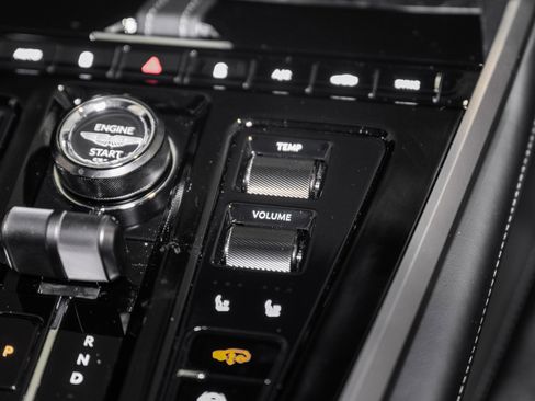 New 2026 Aston Martin DBX S image 39