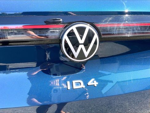 Used 2023 Volkswagen ID.4 Pro RWD image 29
