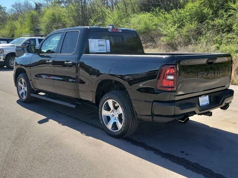 New 2026 RAM 1500 Express image 5