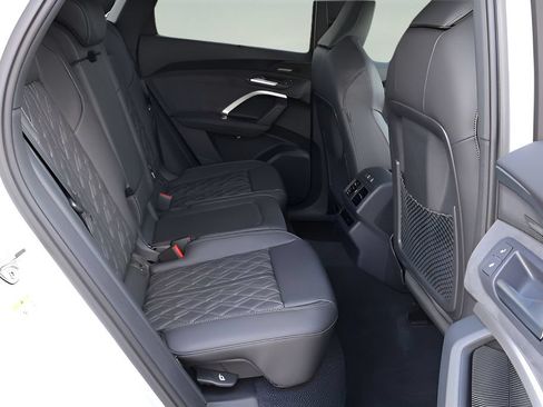 New 2026 Audi SQ5 Premium Plus AWD/4WD image 17