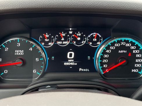 Used 2017 GMC Yukon Denali w/ Open Road Package image 31