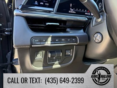 Used 2024 Cadillac Escalade ESV Sport Platinum w/ LPO, ONYX Package AWD/4WD image 15