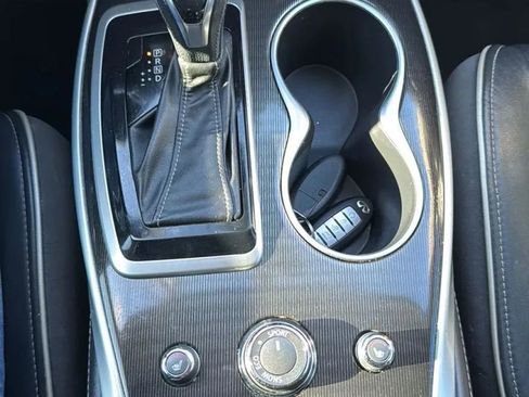 Used 2019 INFINITI QX60 Luxe w/ Essential Package image 20