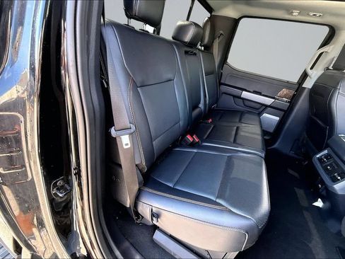 Used 2024 Ford F250 Lariat w/ Lariat Ultimate Package AWD/4WD image 26