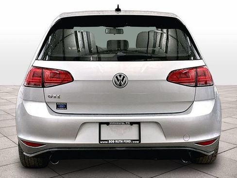 Used 2015 Volkswagen GTI S FWD image 5