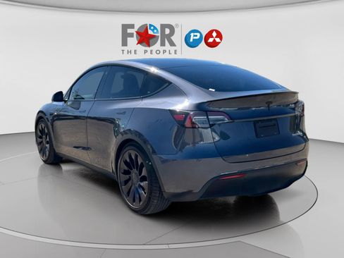 Used 2021 Tesla Model Y Performance image 3