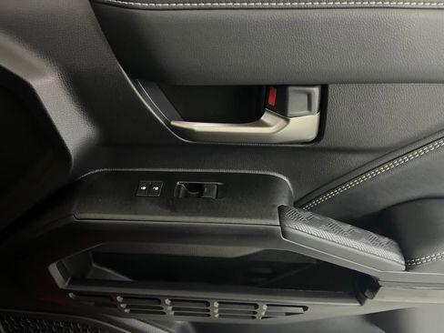 Used 2025 Toyota 4Runner Limited image 54