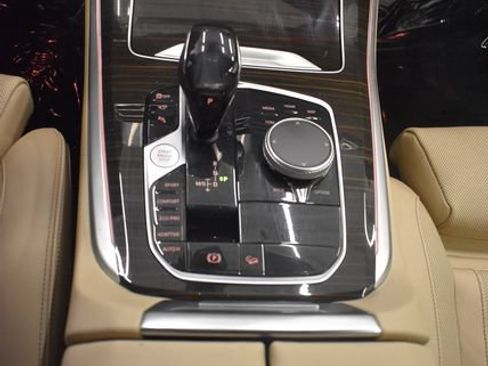 Used 2021 BMW X5 xDrive40i w/ Premium Package AWD/4WD image 27