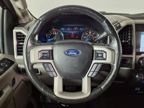 Used 2017 Ford F150 Lariat RWD image 24