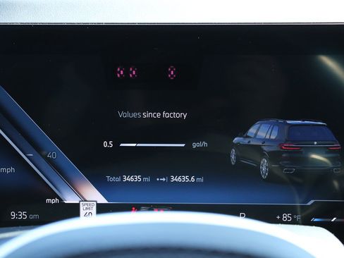 Used 2025 BMW X7 xDrive40i w/ M Sport Package AWD/4WD image 13