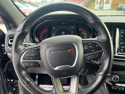 Used 2022 Dodge Durango SXT w/ Blacktop Package image 15