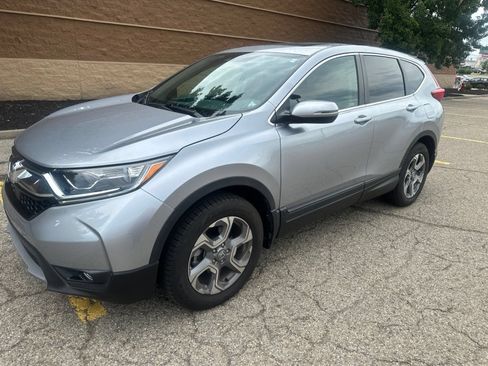 Used 2019 Honda CR-V EX image 2