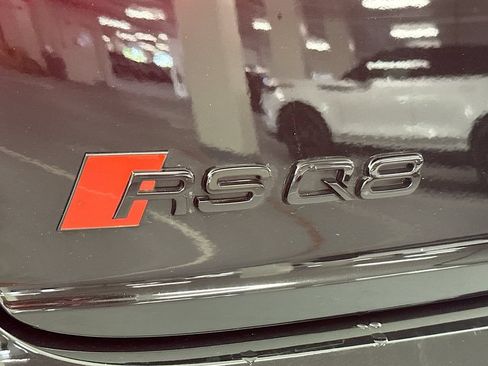 Used 2024 Audi RS Q8 AWD/4WD image 27