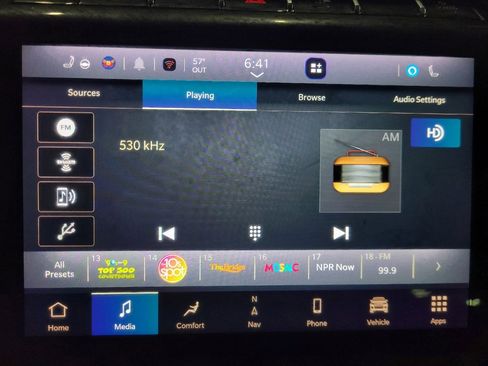 Used 2022 Jeep Grand Cherokee Limited 4xe image 25