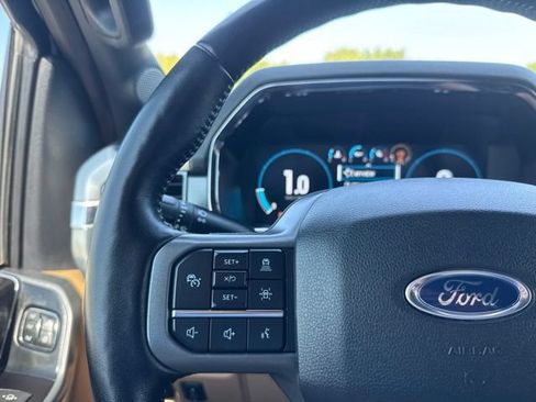 Used 2022 Ford F150 Lariat w/ Equipment Group 502A High RWD image 18