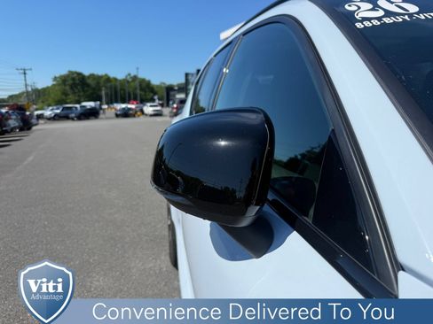Certified 2026 Volvo XC40 B5 Plus w/ Protection Package Premier AWD/4WD image 10