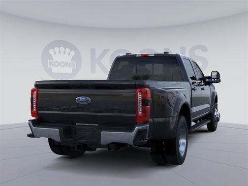 New 2026 Ford F450 XLT w/ XLT Premium Package image 11