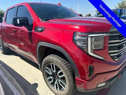 Used 2023 GMC Sierra 1500 AT4 w/ Technology Package AWD/4WD image 9