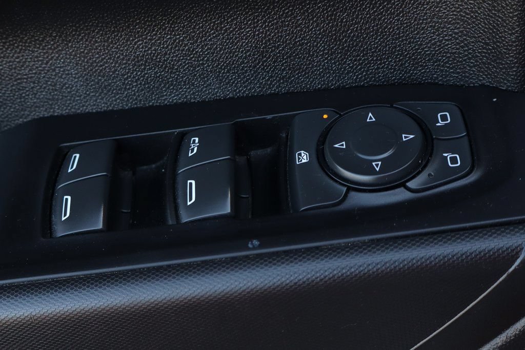 Used 2023 Chevrolet Silverado 1500 Custom AWD/4WD image 16