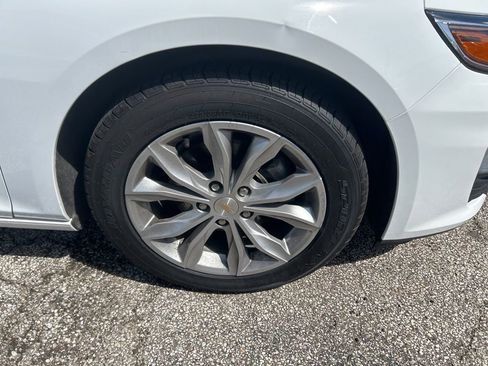 Used 2024 Chevrolet Malibu LT FWD image 12