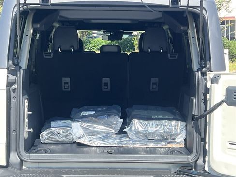 New 2025 Ford Bronco Big Bend w/ Black Diamond Package image 25