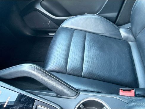 Used 2020 Porsche Cayenne image 18