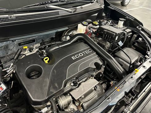 Used 2022 Chevrolet Equinox RS image 33