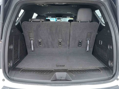 Used 2024 GMC Yukon SLT AWD/4WD image 15