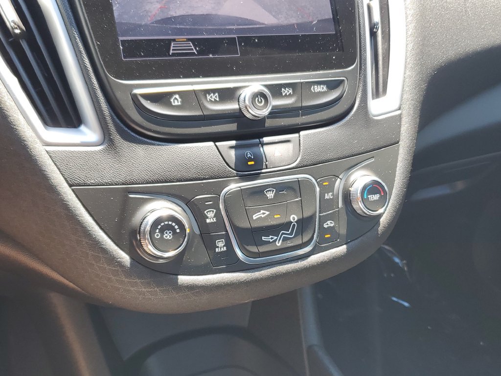 Used 2022 Chevrolet Malibu LS FWD image 27