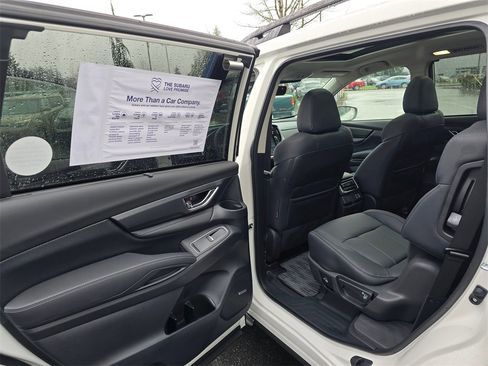 New 2026 Subaru Ascent Limited image 9