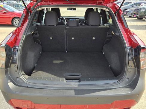 Certified 2025 Nissan Kicks SV image 12