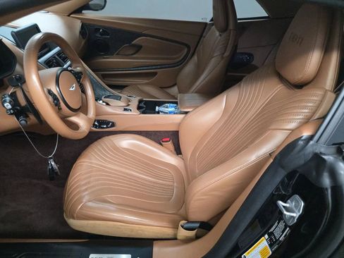 Used 2020 Aston Martin DB11 Volante Convertible 2D image 2