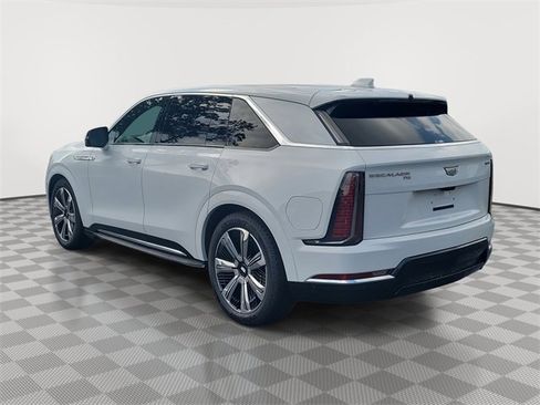 New 2025 Cadillac Escalade IQ Luxury 2 image 4
