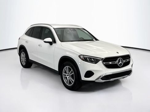 Certified 2026 Mercedes-Benz GLC 300 image 3