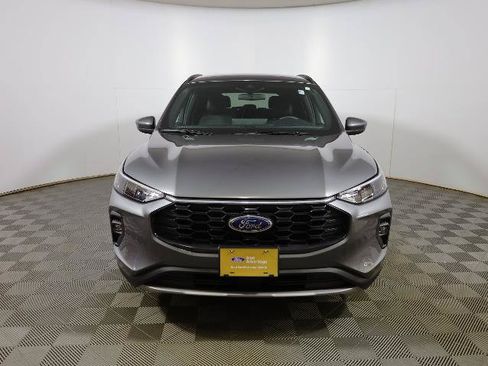 Certified 2026 Ford Escape ST-Line Select w/ Tech Pack #1 AWD/4WD image 4