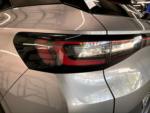 Used 2023 Volkswagen ID.4 Pro S image 33