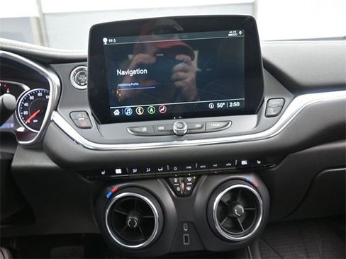 Used 2023 Chevrolet Blazer LT w/ Sound & Technology Package image 10