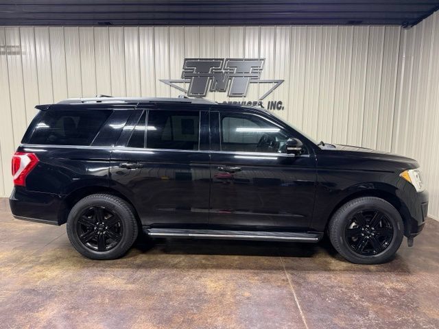 Used 2020 Ford Expedition XLT w/ Equipment Group 202A AWD/4WD image 7