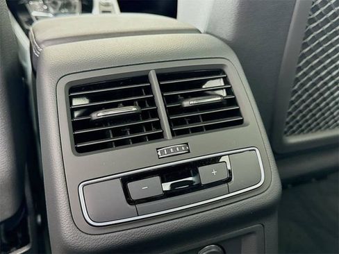 Used 2024 Audi A4 2.0T Premium Plus image 12