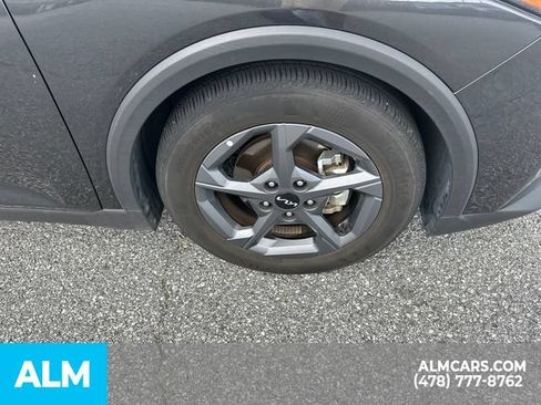Used 2025 Kia K4 FWD image 14